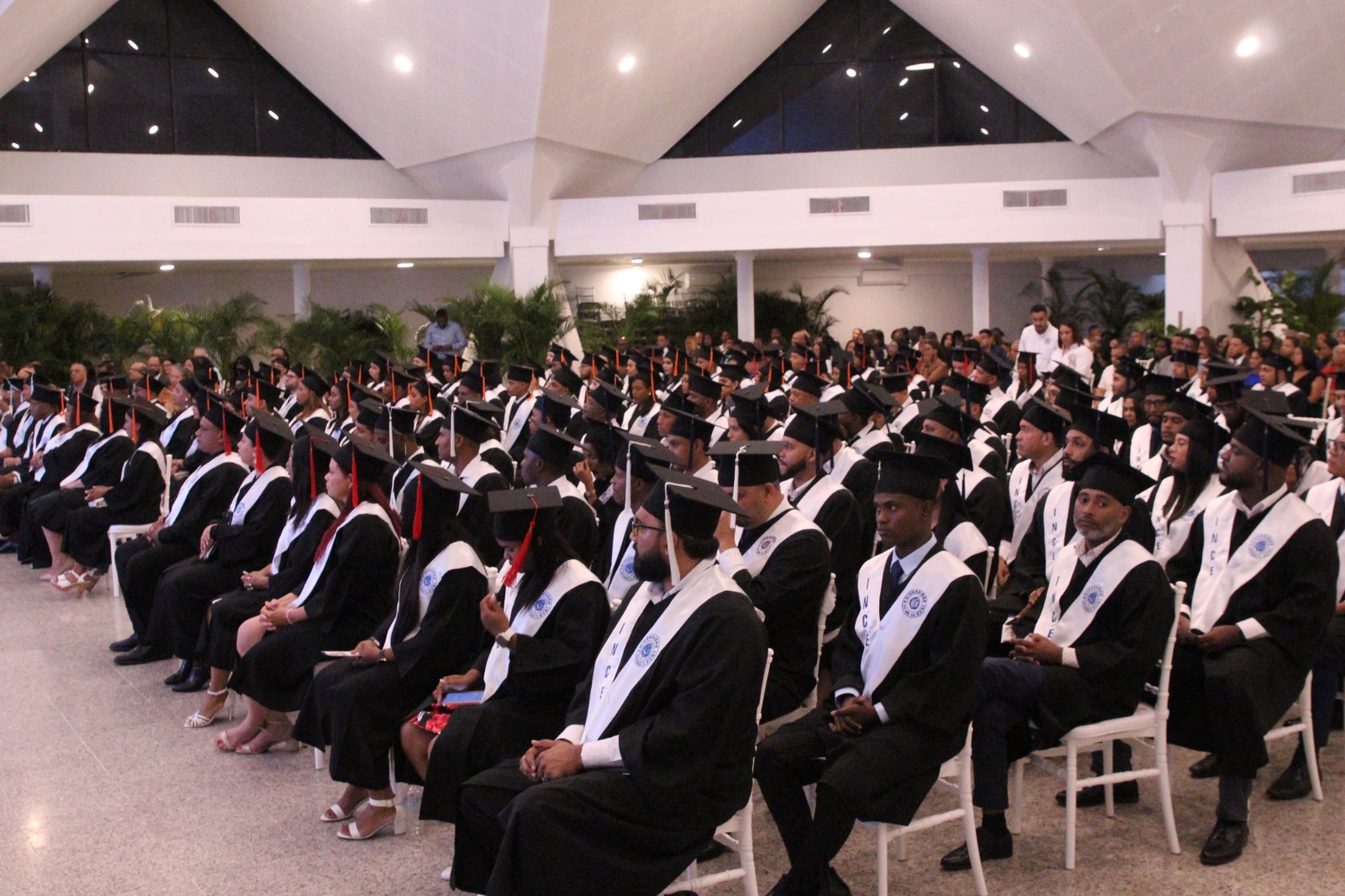 Hivanu Ince Universidad Ince Logo 800x200