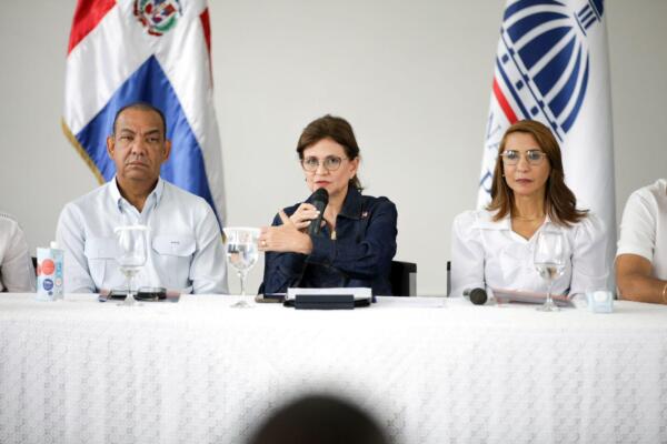Vicepresidenta anuncia entrega de bono de emergencia en Puerto Plata tras inundaciones