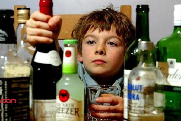 21 menores intoxicados por alcohol durante las festividades de Navidad y Nochebuena. (foto, fuente externa)