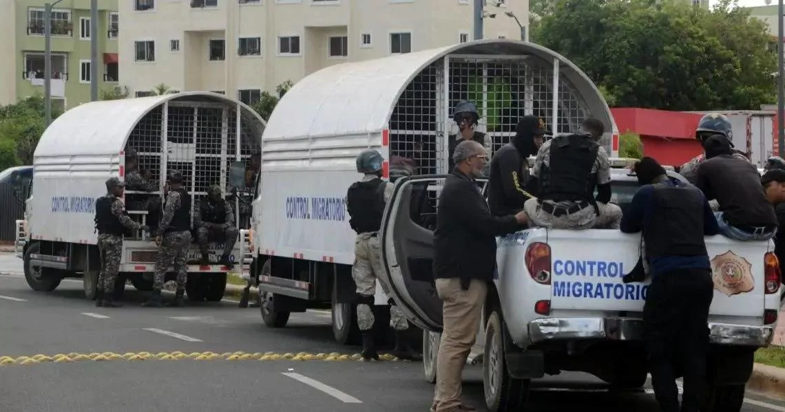 Migración repatría a 7,027 indocumentados detenidos en operativos a nivel nacional