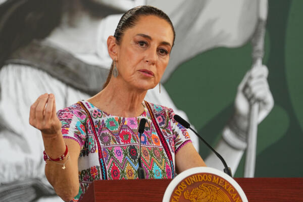 Sheinbaum ha insistido en que Estados Unidos debe deportar a los migrantes de forma directa a sus países de origen, en lugar de expulsarlos a todos a México.