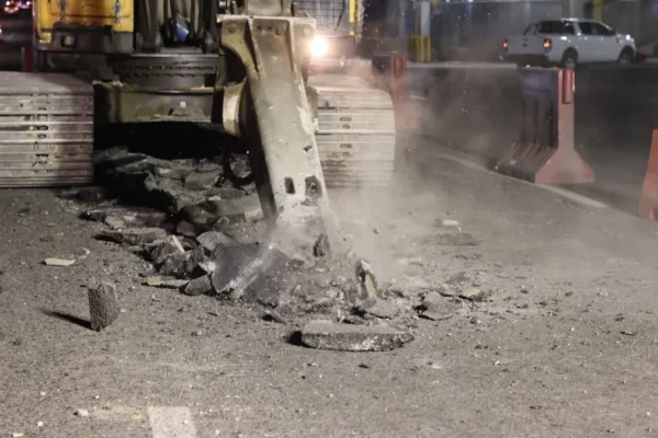 Obras del Kilómetro 9. Se crecen ante la critica