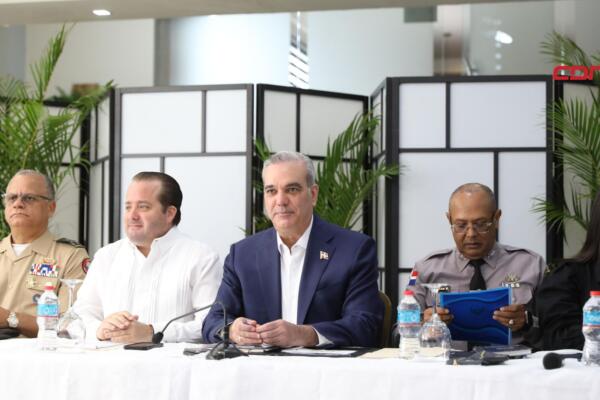  El presidente Luis Abinader encabezó este lunes la reunión de seguimiento al Plan de Seguridad Ciudadana. (foto, fuente externa)