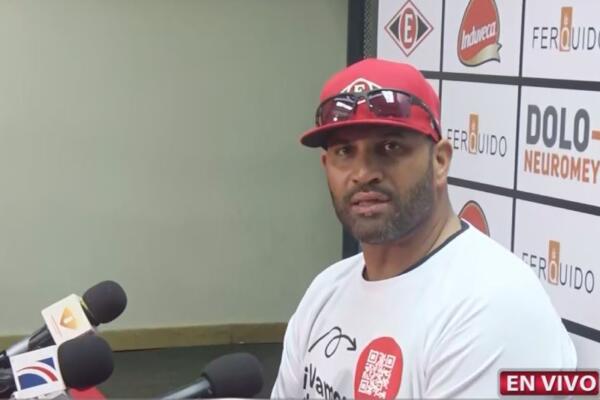 Albert Pujols no se disculpará por pedir revisión de bate