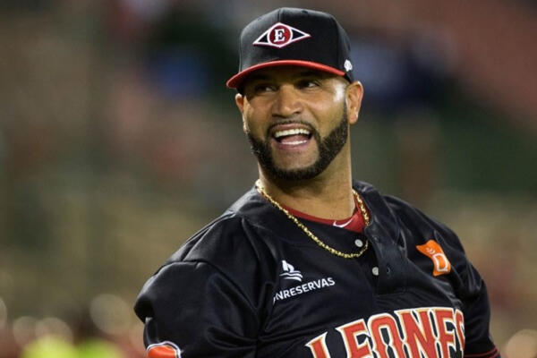 Albert Pujols manager del Escogido