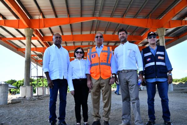 Avanzan a un 85% los trabajos realizados en circunvalación de Baní