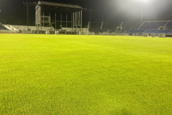 Resaltó que tras el acondicionamiento del lugar, la grama quedó mucho más verde. Foto: Fuente externa 