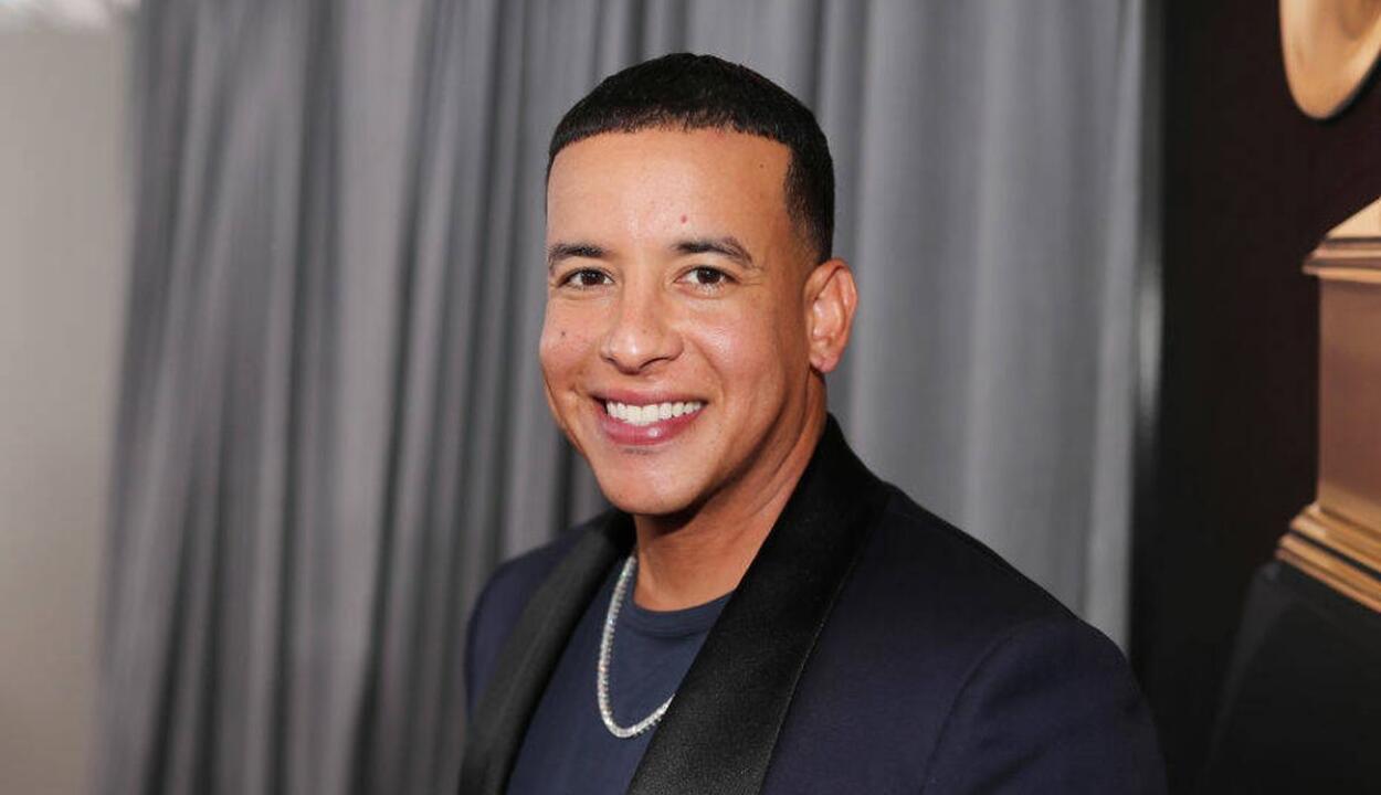 Daddy Yankee recibe el Año Nuevo con alabanzas cristianas