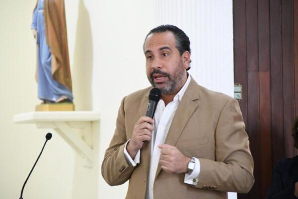 “Sabemos que aún queda mucho por hacer, pero estamos convencidos de que, con el esfuerzo conjunto de todos, lograremos alcanzar nuevas metas y superar todos los desafíos que se nos presenten”, expuso el incumbente.