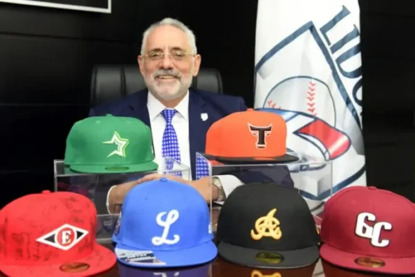 Estrellas Orientales, Águilas Cibaeñas, Tigres del Licey y Leones del Escogido solicitaron a la liga su aprobación para el ajuste de los horarios de algunos juegos del Todos contra Todos a los fines de acomodar a sus respectivas fanaticadas.