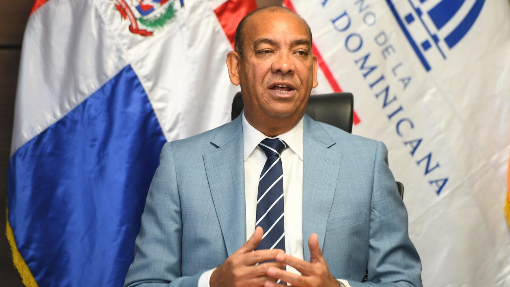 MOPC comunica ministro Deligne Ascensión continuará en su cargo