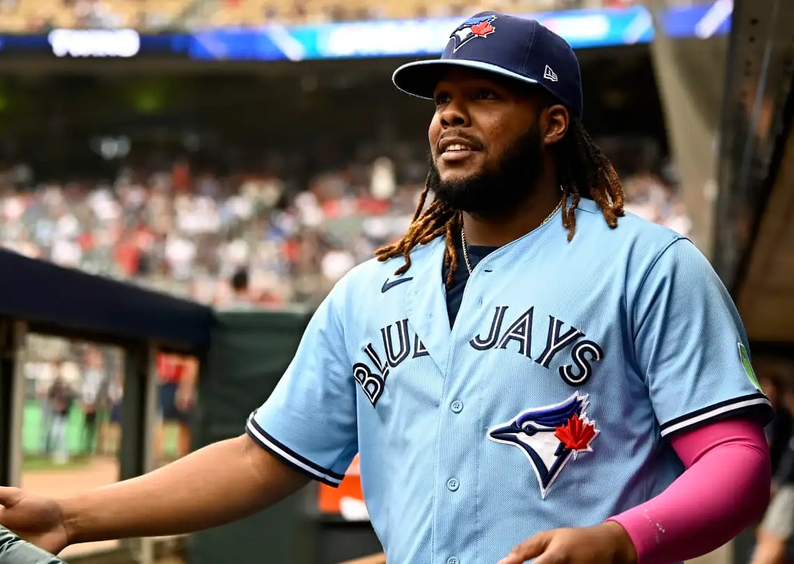 Vladimir Guerrero Jr. podrá probar la agencia libre después de la temporada 2025. Agregó que no estará interesado en continuar las negociaciones una vez que comiencen los entrenamientos de primavera.