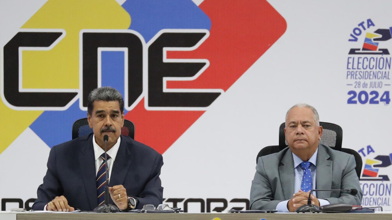 El CNE de Venezuela anunció este lunes que llevará a cabo las elecciones legislativas y regionales para el próximo 27 de abril.