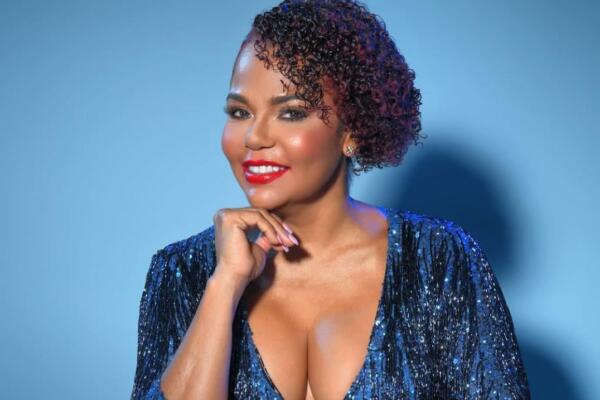 Cheddy García, actriz y humorista dominicana.