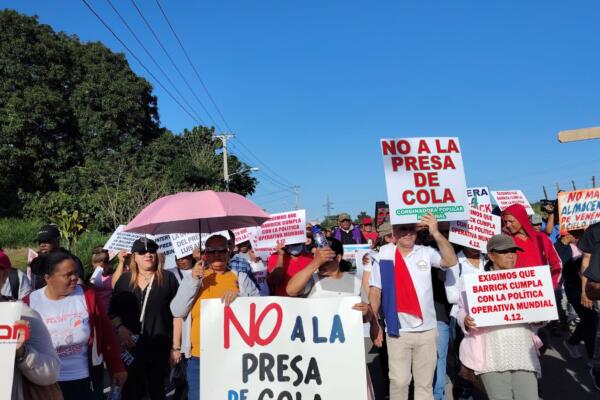 Los comunitarios de Sánchez Ramírez piden cese de operaciones de Barrick Pueblo Viejo y pago justo de cosechas. (foto, fuente externa)