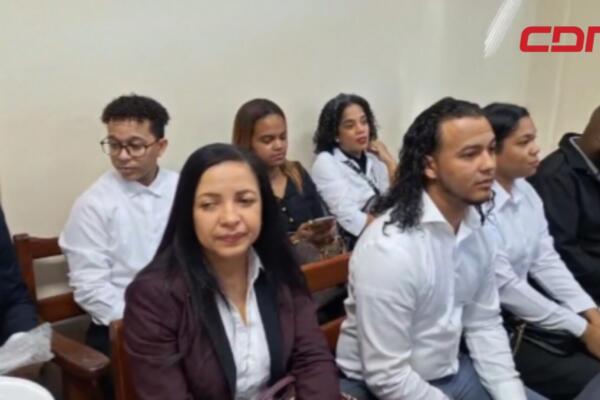 Hacen un a las autoridades competentes para que tomen medidas inmediatas y efectivas.