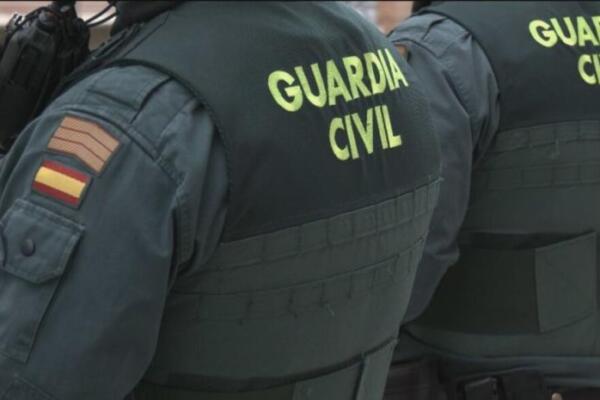 De acuerdo a la investigación el grupo llegó a transferir casi 74 millones de euros de origen delictivo. Foto: Fuente externa 