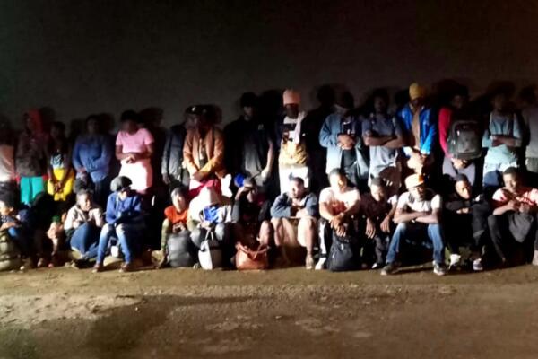 Resultaron detenidos un grupo de 69 nacionales haitianos en condición migratoria irregular por parte del ERD este 1 de enero.