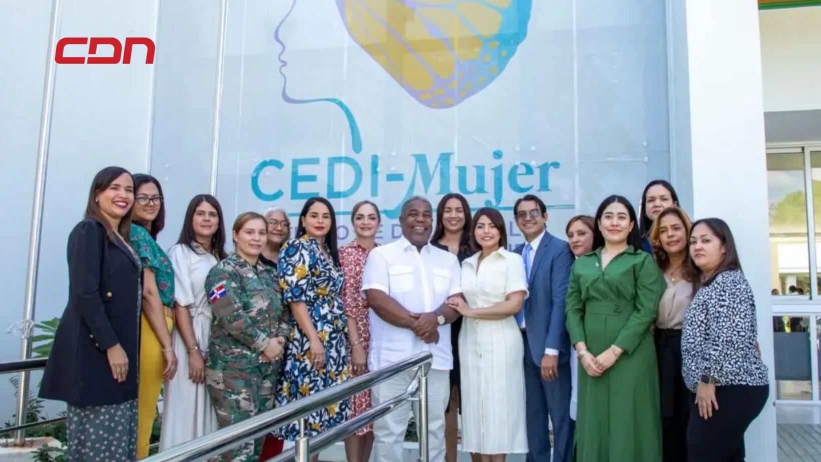 Inician primera fase de servicios de CEDI-Mujer en Santiago