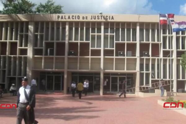 Solicitan prisión preventiva contra profesor acusado de abusar sexualmente de estudiante y provocarle un aborto. (foto, fuente externa)