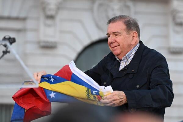 González Urrutia visitará RD y Panamá para reunirse con sus presidentes