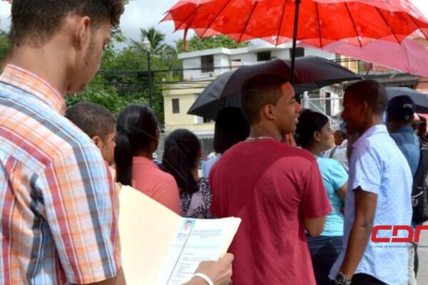 Una de las preocupaciones más repetidas por los jóvenes dominicanos es la escasez de empleos. (Foto, fuente externa)