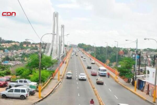La apertura del puente se produjo tras la reparación de dos juntas de expansión. (Foto, fuente externa)
