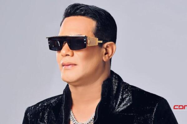 Después de 15 años de ausencia, el reconocido bachatero Raulín Rodríguez regresa a Azua. 