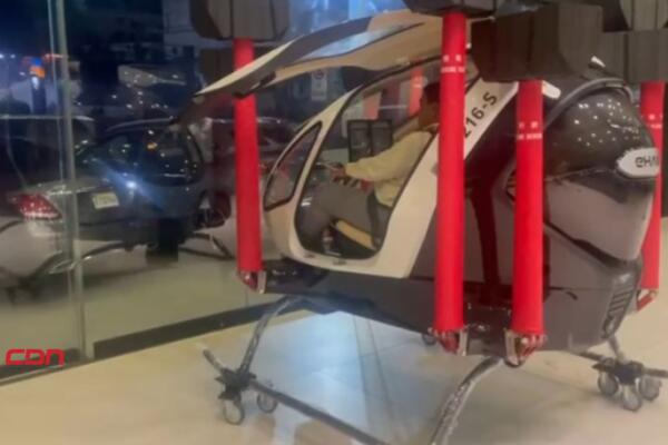 Williams Pérez Figuereo, informó de la llegada del primer taxi aéreo en territorio dominicano. (foto, fuente externa)