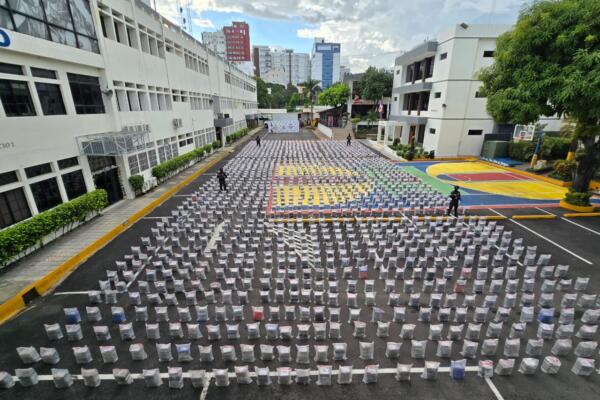 La droga fue presentada en la DCND y luego incinerada. 
Foto: fuente externa