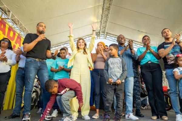  La alcaldesa Carolina Mejía fue la invitada de honor en la edición del programa 