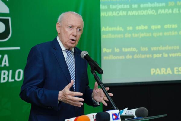 Rafael Alburquerque, exvicepresidente de la República y miembro de la Dirección Política de la Fuerza del Pueblo