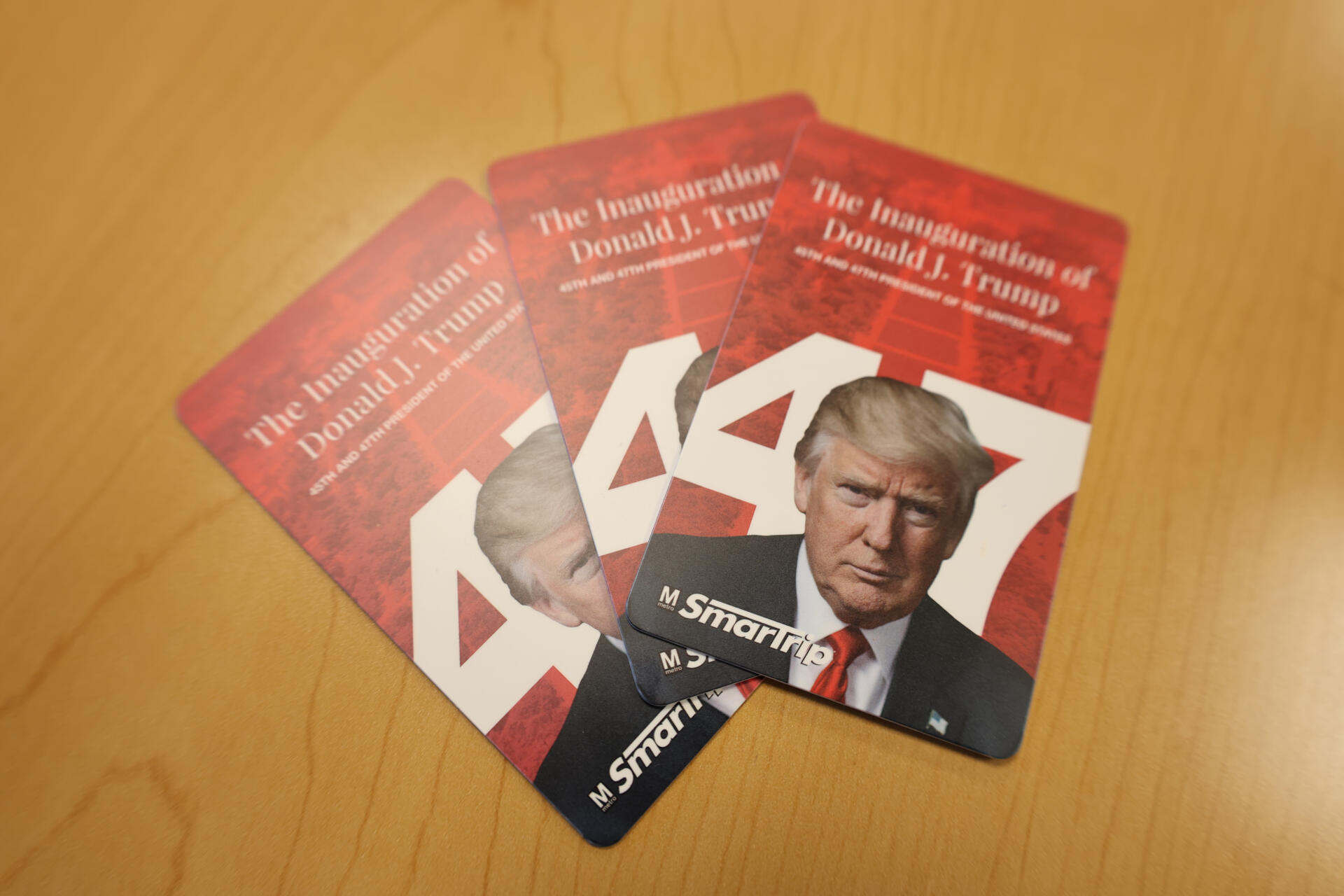 El metro de Washington lanza tarjetas conmemorativas por la investidura de Trump