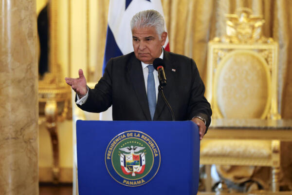 Mulino responde a Trump que 
