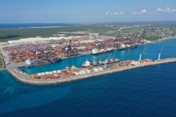 DP World emitió un comunicado sobre lo sucedido ayer jueves en el Puerto Multimodal Caucedo rechazando amenazas a la seguridad del puerto.
