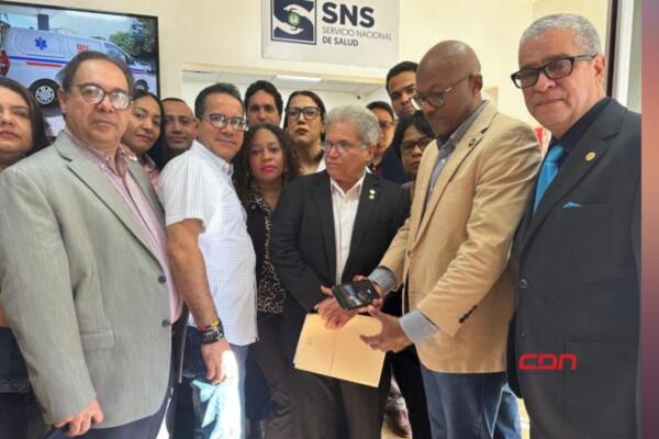 Colegio Médico ocupa el SNS en huelga de hambre. (foto, fuente externa)