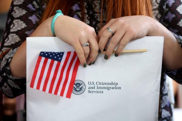 Migrantes: ¿Cuál es la VISA que defiende Trump y cómo acceder?