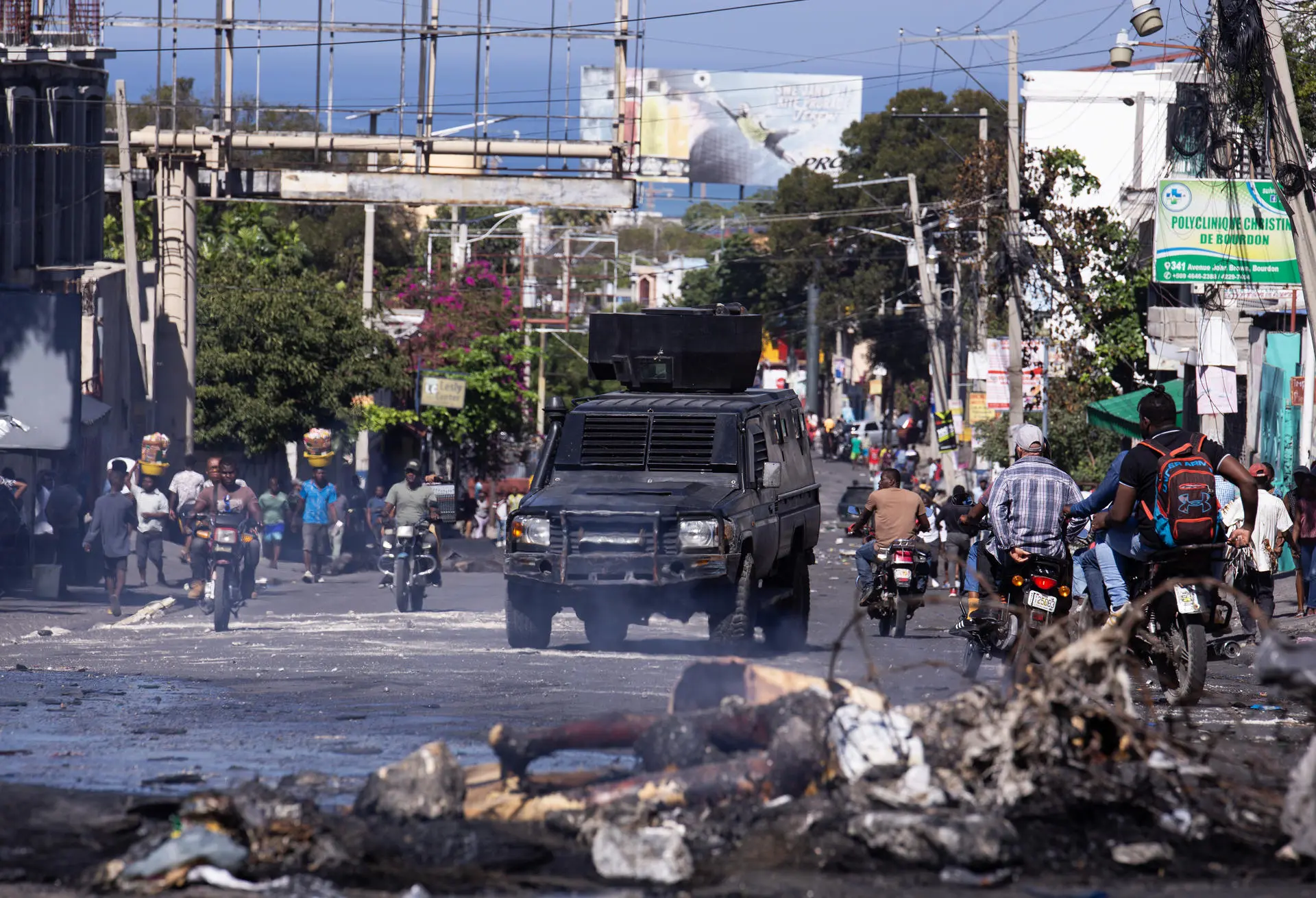 Varios supuestos pandilleros resultaron linchados este domingo en Puerto Príncipe, la capital de Haití, durante una jornada de protestas.