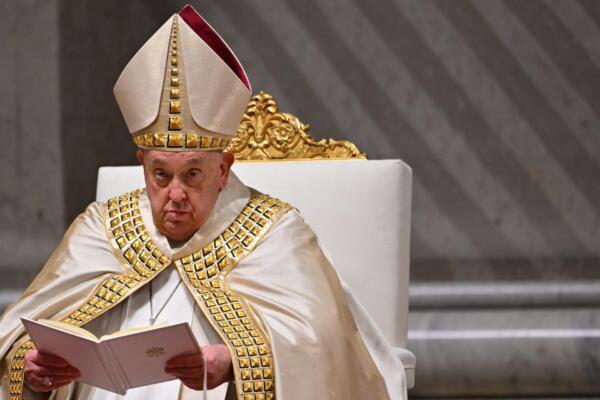 El Papa Francisco dirige una misa durante las primeras Vísperas y la oración del Te Deum Andreas SOLARO / AFP