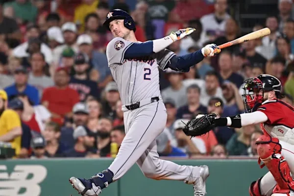 Alex Bregman llegó a un acuerdo con los Medias Rojas de Boston