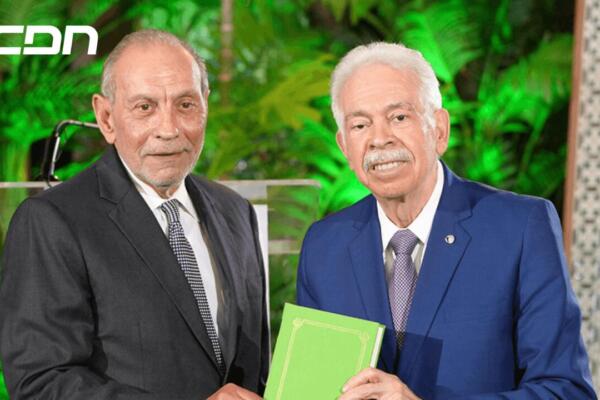 La Sociedad Dominicana de Bibliófilos y el Banco BHD pusieron en circulación la obra “Santo Domingo, su pasado y presente” de Samuel Hazard. Foto: Fundación BHD