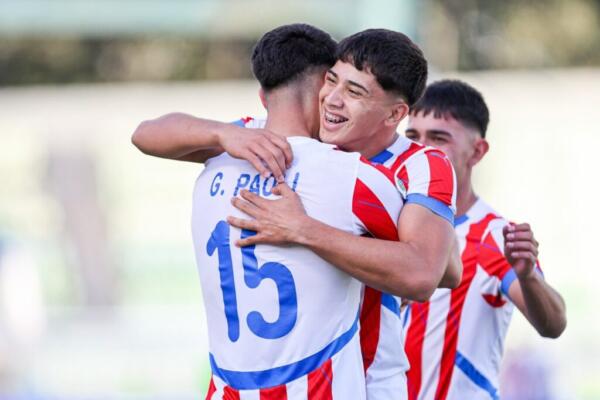 La selección paraguaya pudo aprovechar los errores de Uruguay, al que le costó reajustarse tras el único gol de Paoli.