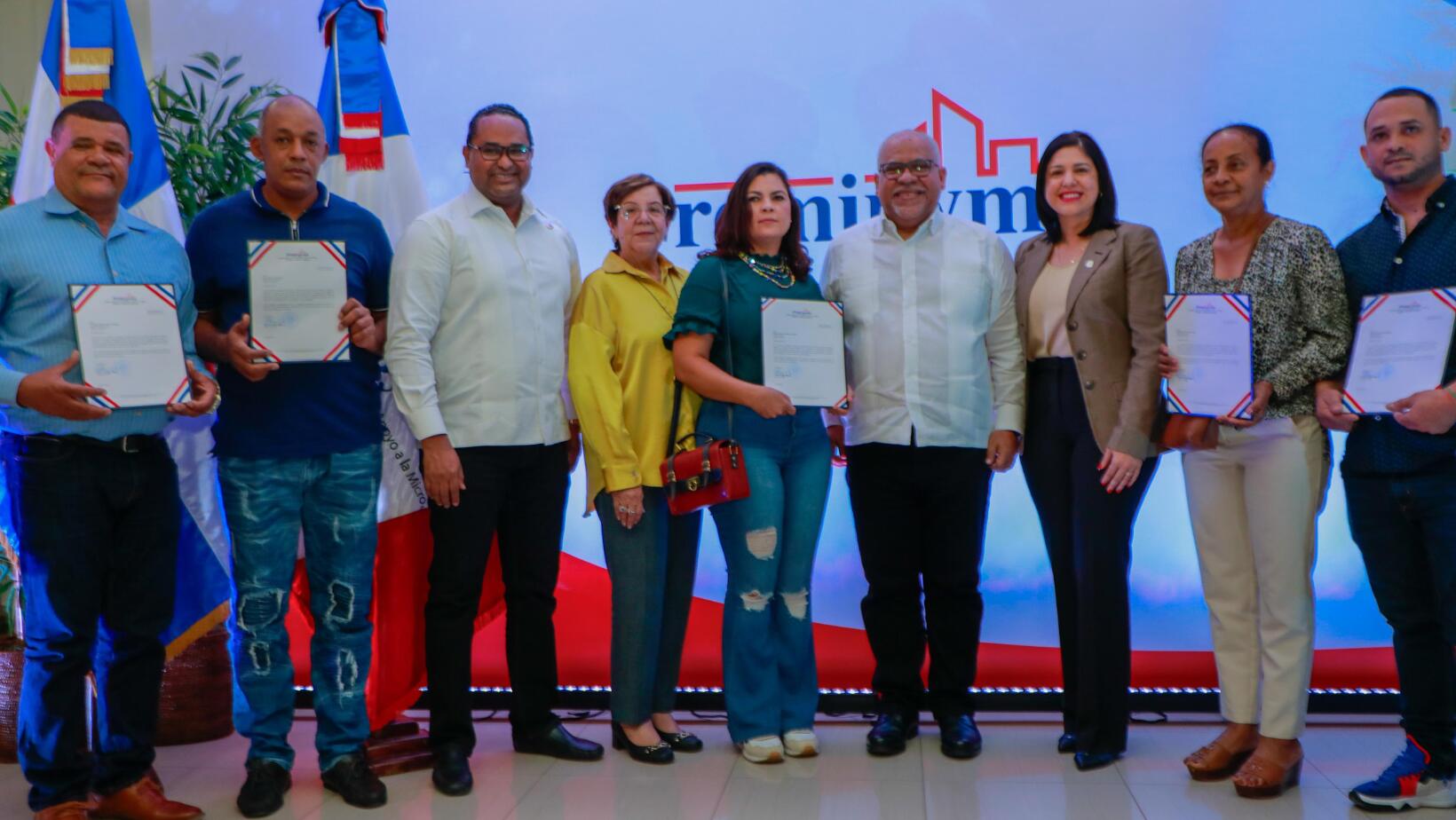 Promipyme impulsa la economía de Salcedo con RD$70 millones en créditos