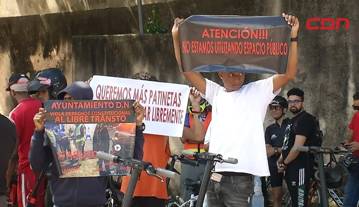 Exigen derecho a tránsito en bicicletas y patinetas Zona Colonial