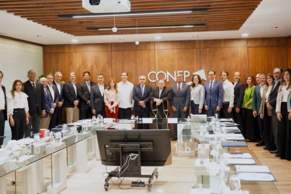 Conep respalda medidas que buscan fortalecer sector eléctrico