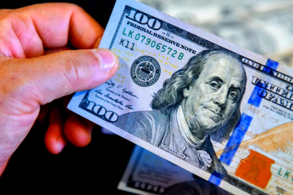 64x1: Dólar estadounidense alcanza precio más alto en historia dominicana