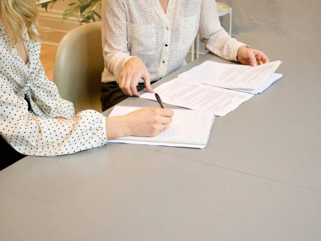 Dos pasos para verificar si tienes o no una orden de deportación