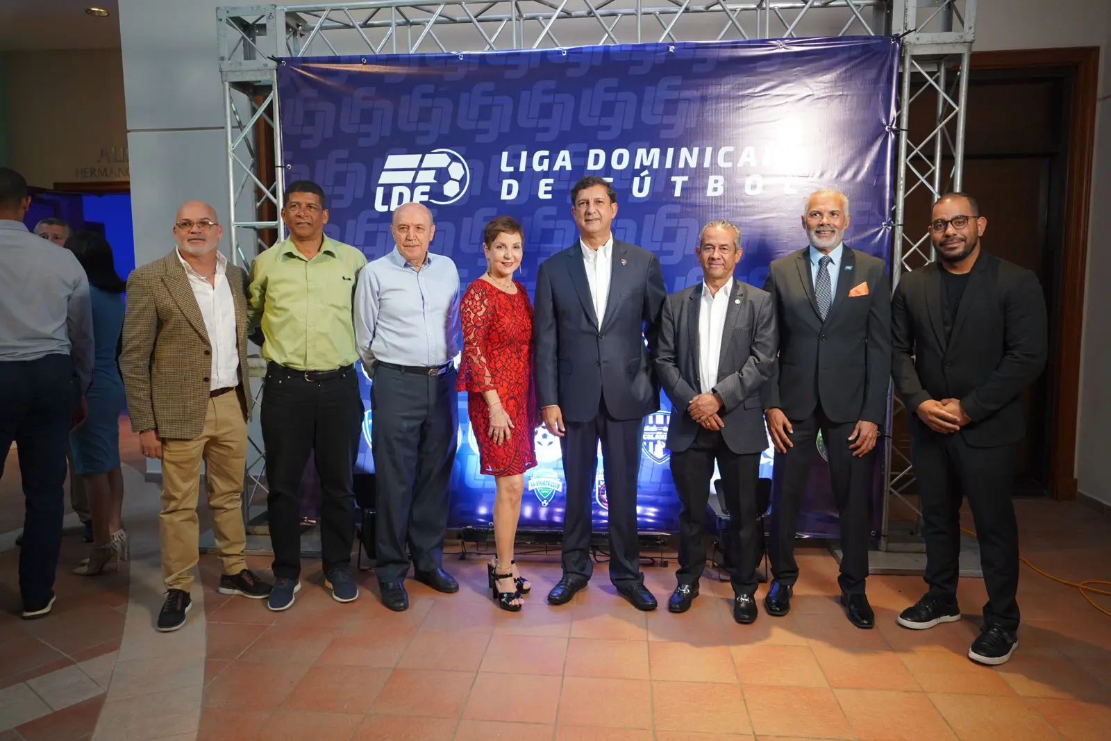 La Liga Dominicana de Fútbol (LDF) premiará a los mejores de la temporada 2024 y ofrecerá detalles de su copa y la liga 2025-2026.