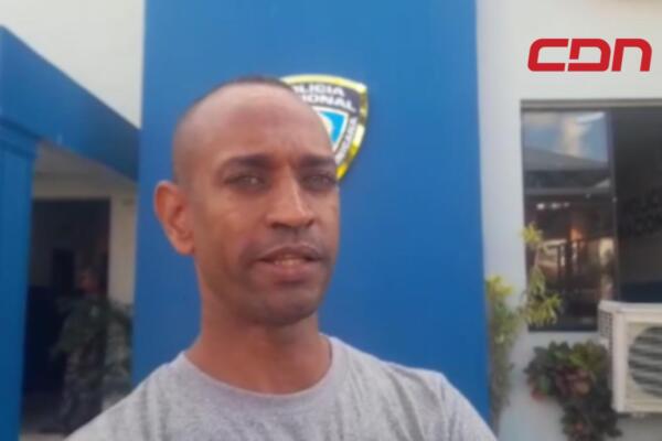 Heriberto Gómez, víctima de estafa y asalto a mano armada en La Vega.  