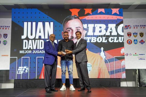 Juan David Díaz jugador más valioso de la LDF 2024